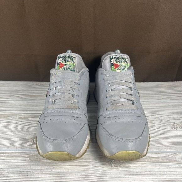 Reebok Classic Gray Leather Low Top Athletic Sneaker Shoe Womens 9.5 - Picture 2 of 11